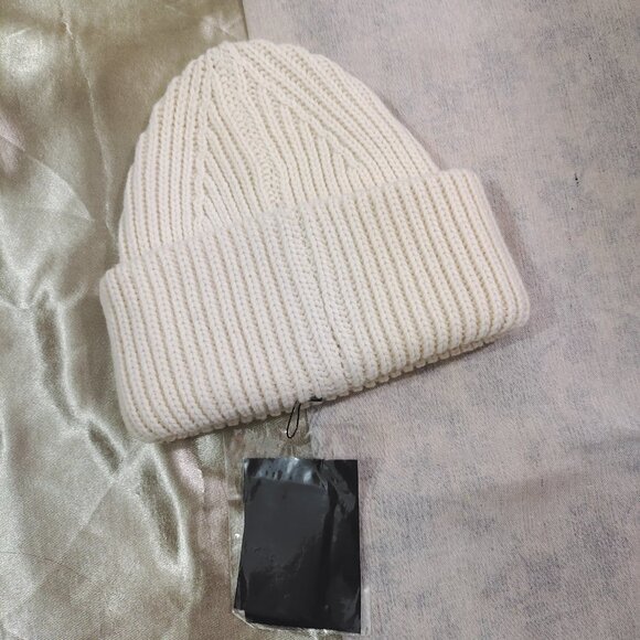 Acne Studios White Face Patch Wool Toque - Picture 2 of 6